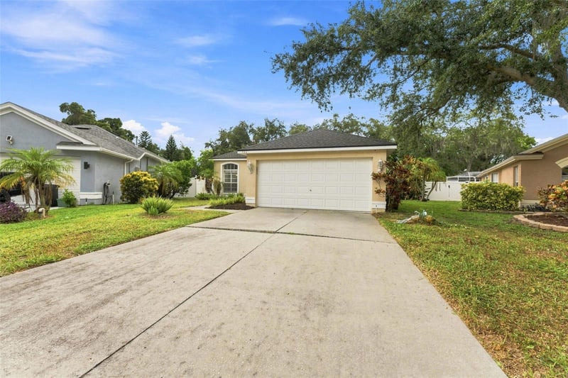 491 Briland St, Tarpon Springs, FL 34689