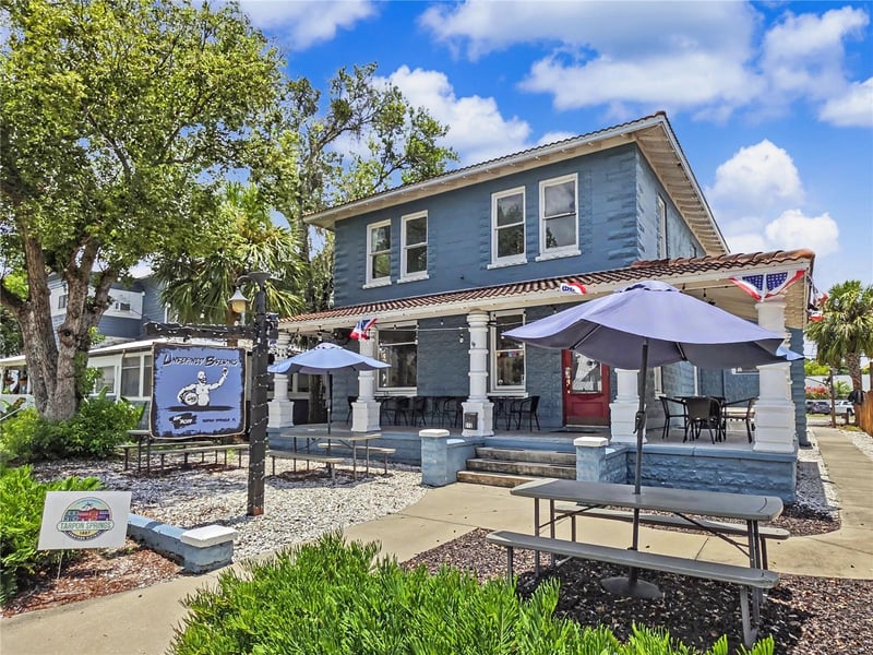 312 E Tarpon Ave, Tarpon Springs, FL 34689
