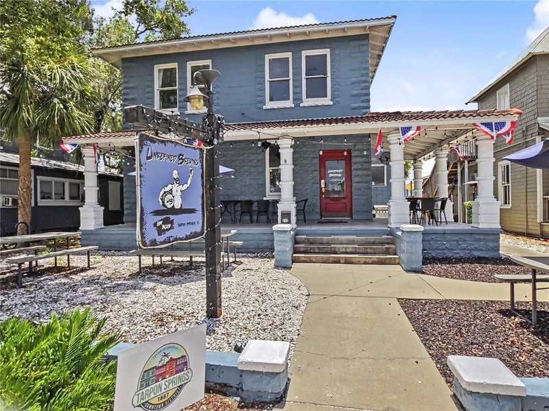 312 E Tarpon Ave, Tarpon Springs, FL 34689