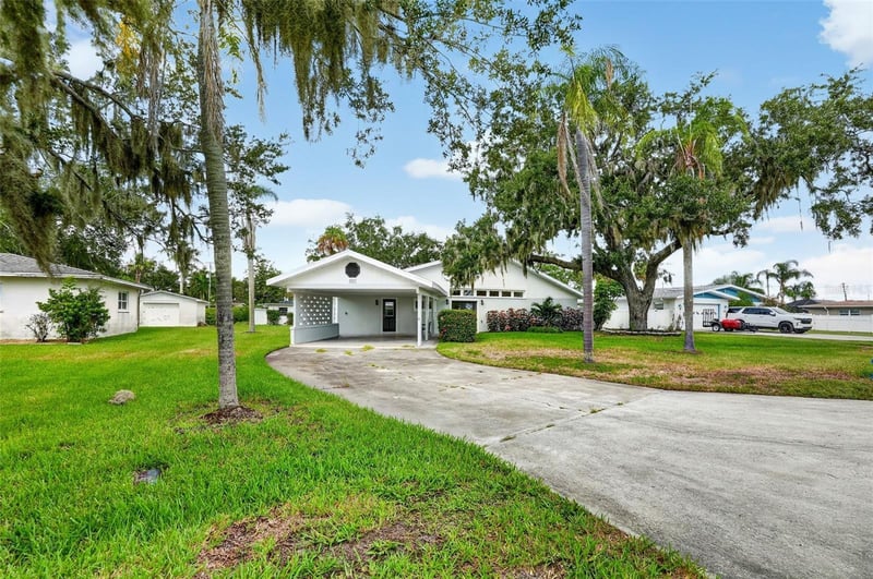 341 Shore Dr, Ellenton, FL 34222
