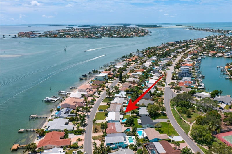 2972 E Vina Del Mar Blvd, St Pete Beach, FL 33706