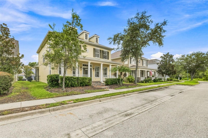 6104 Parkset Dr, Lithia, FL 33547