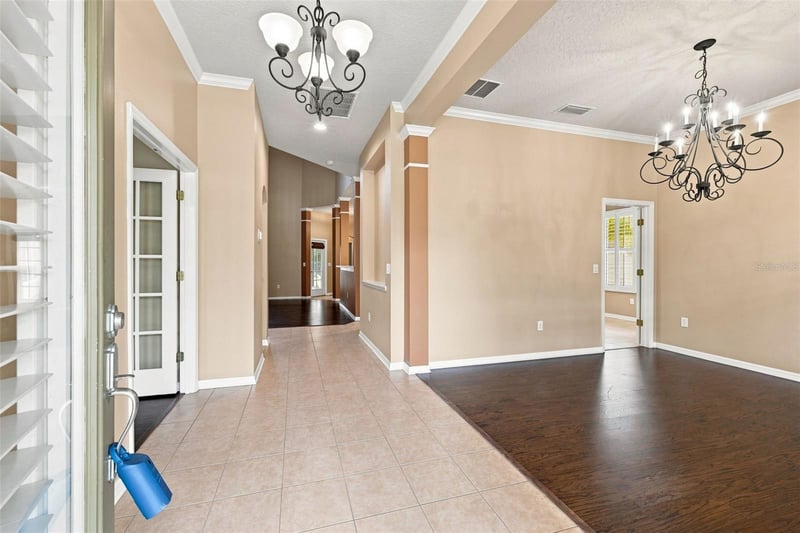 6104 Parkset Dr, Lithia, FL 33547