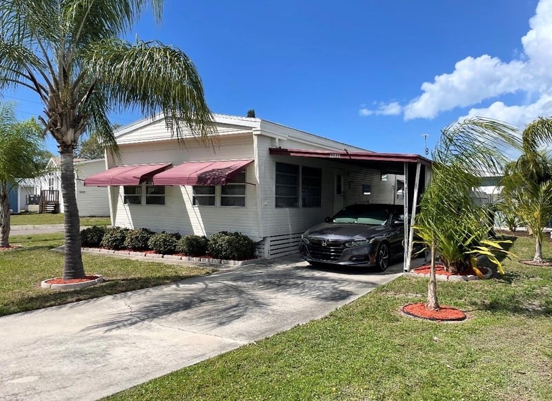 5037 9th St W, Bradenton, FL 34207