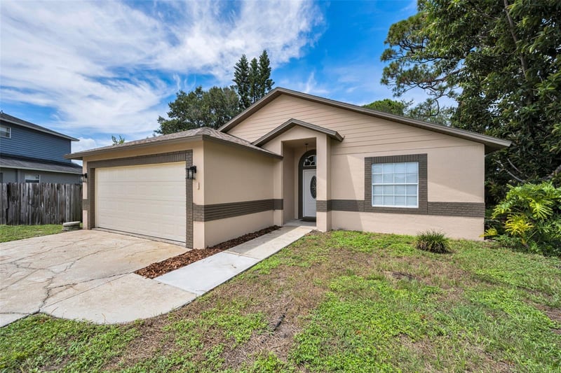 1874 Feather Tree Cir, Clearwater, FL 33765