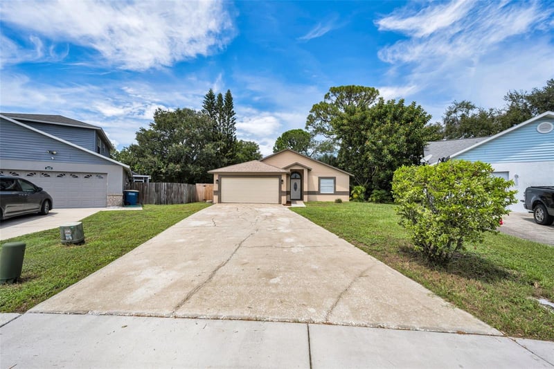 1874 Feather Tree Cir, Clearwater, FL 33765