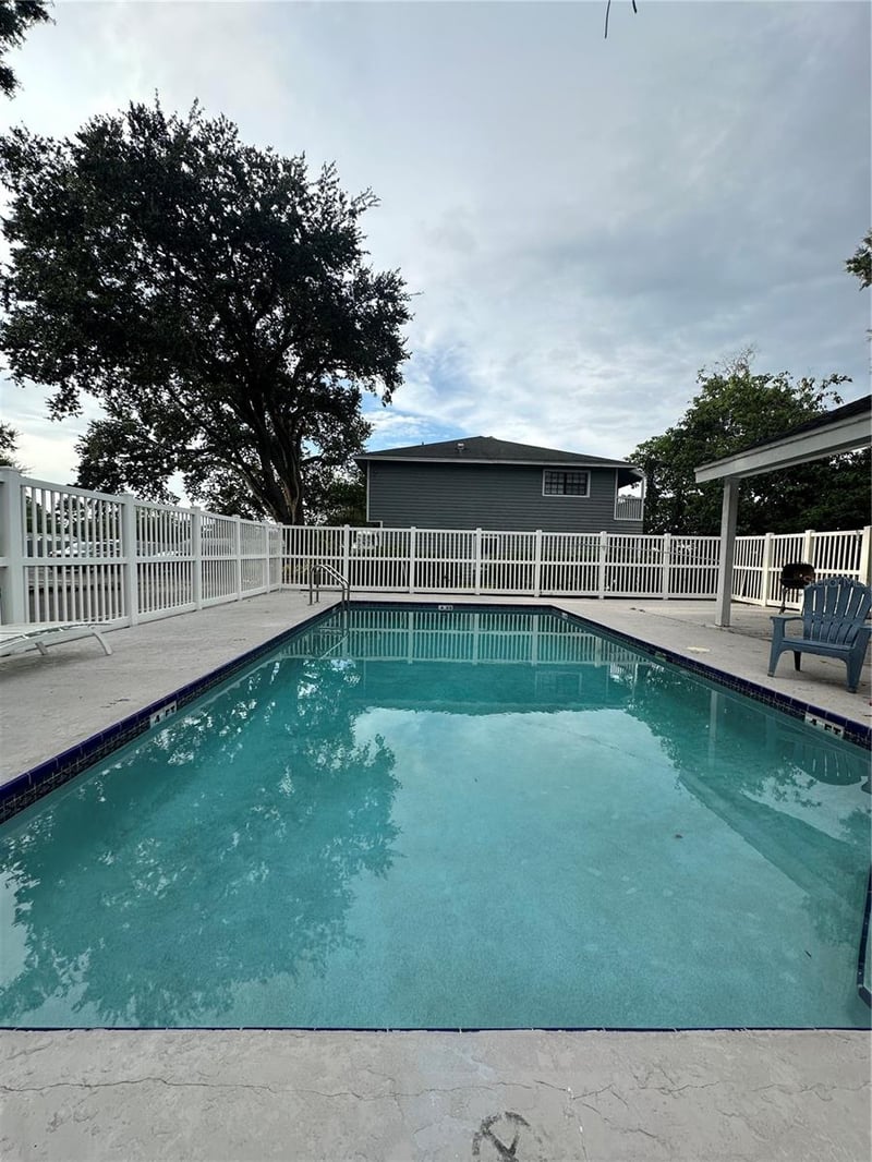 1910 W Sligh Ave #E102, Tampa, FL 33604