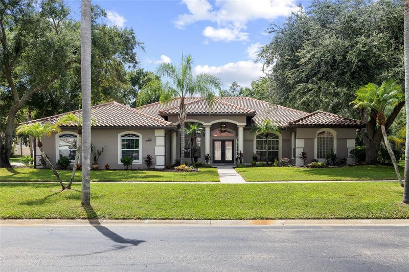 3351 Bristol Pl, Tarpon Springs, FL 34688