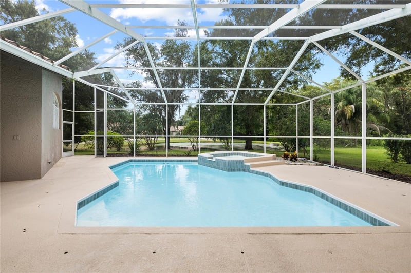 3351 Bristol Pl, Tarpon Springs, FL 34688