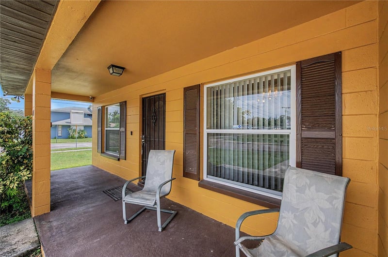 2423 E Okara Rd, Tampa, FL 33612