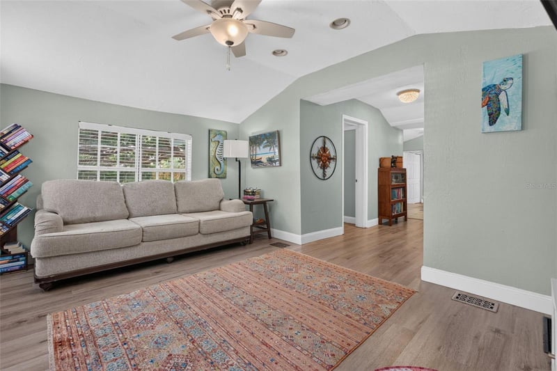 5161 Rena St N, St Petersburg, FL 33709