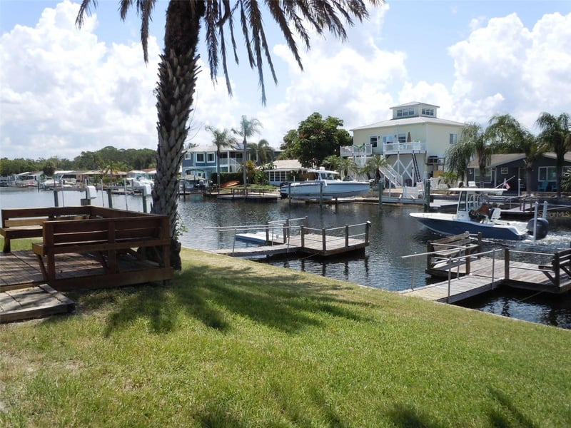 4850 Bonito Dr, New Port Richey, FL 34652