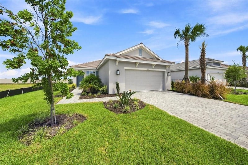 7804 Caspian, Palmetto, FL 34221