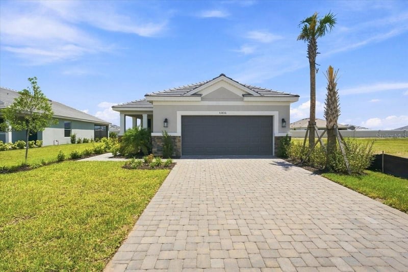 13836 Fletcher Dr, Palmetto, FL 34221
