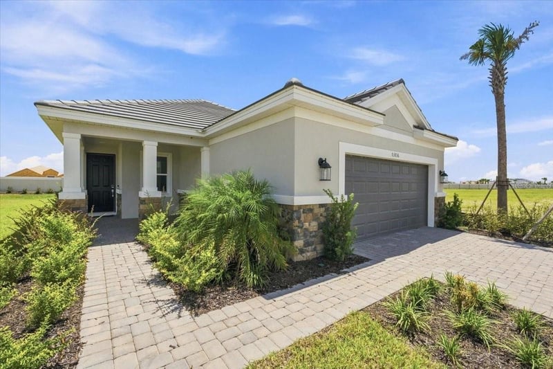 13836 Fletcher Dr, Palmetto, FL 34221