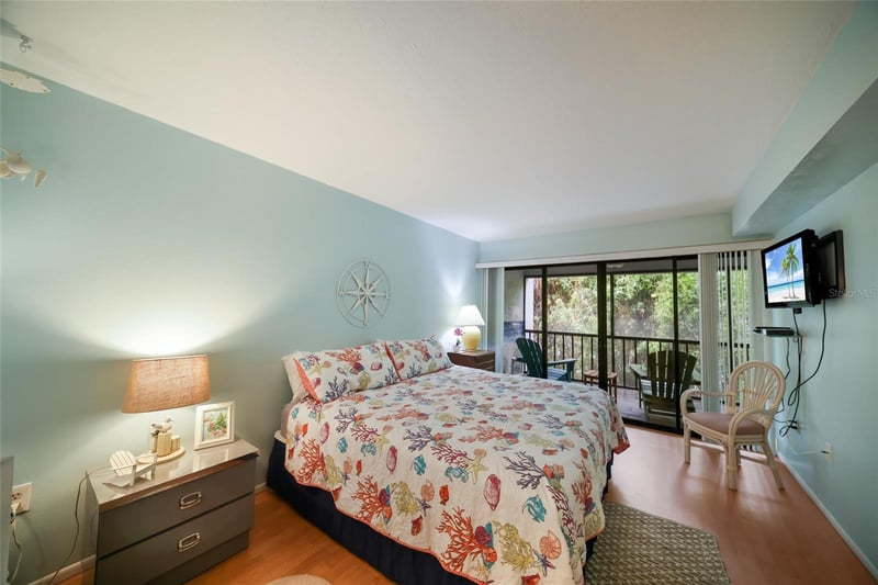 3705 E Bay Dr #115, Bradenton Beach, FL 34217