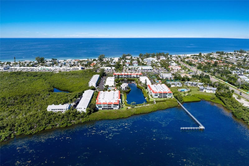 3705 E Bay Dr #115, Bradenton Beach, FL 34217