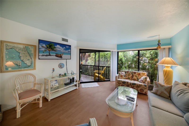 3705 E Bay Dr #115, Bradenton Beach, FL 34217
