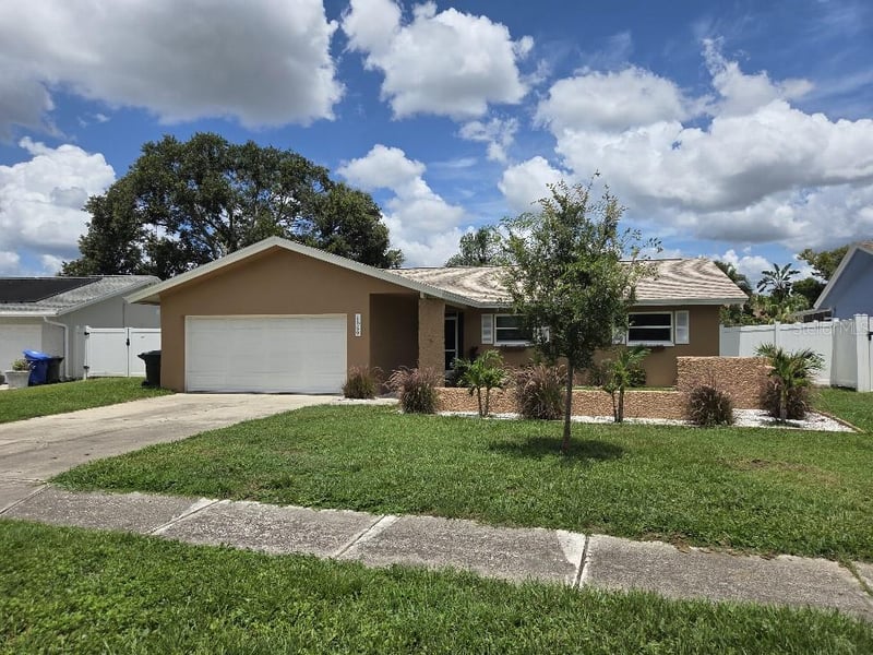 1606 Dale Cir N, Dunedin, FL 34698