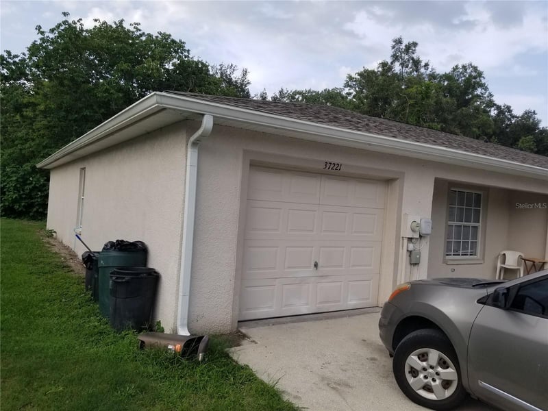 37221 Grassy Hill Ln, Dade City, FL 33525