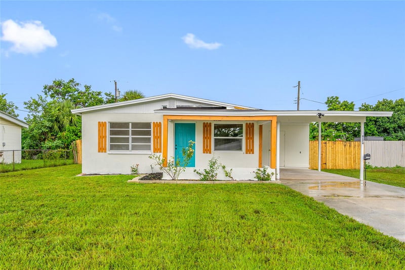 8176 65th St N, Pinellas Park, FL 33781