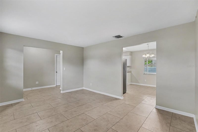1909 Shannonwood Ct, Brandon, FL 33510