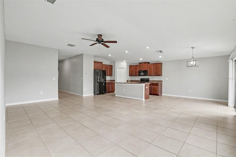 13224 Wildflower Meadow Dr, Riverview, FL 33579