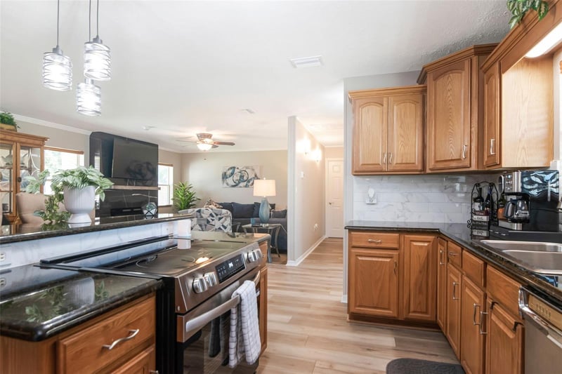 1912 May St, Brandon, FL 33510