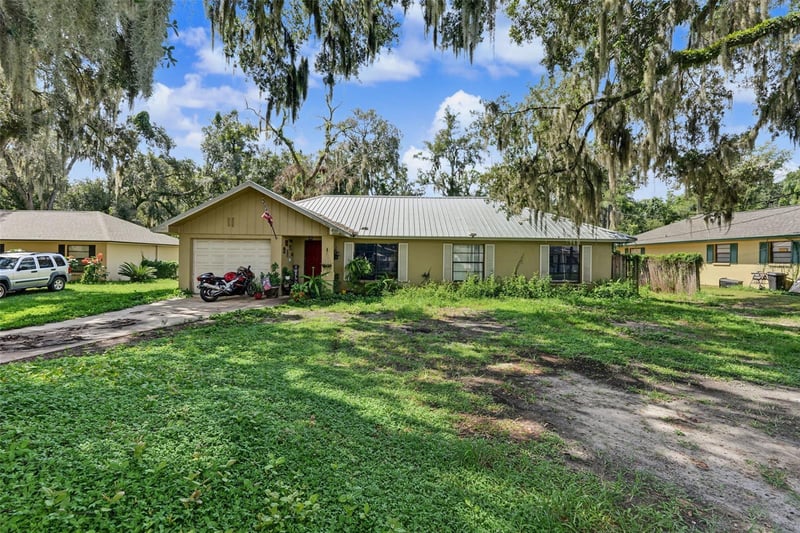 509 E Drew St, Plant City, FL 33563