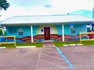 5521 Hanley Rd W, Tampa, FL 33634