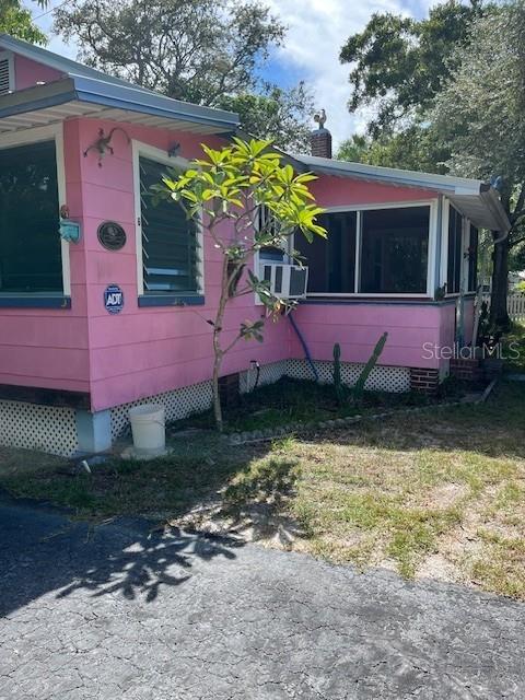 535 Wilkie St, Dunedin, FL 34698