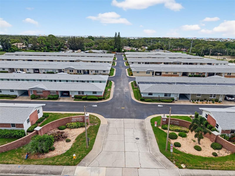 12400 Park Blvd #511, Seminole, FL 33772