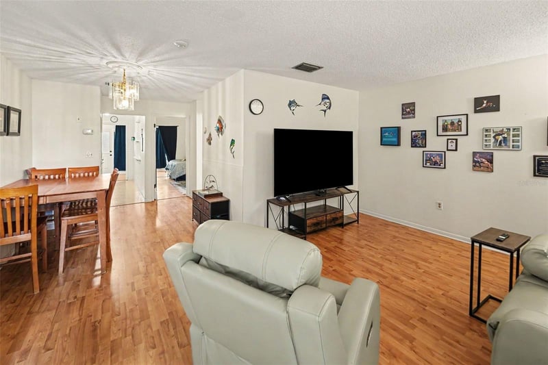 5530 80th St N #C101, St Petersburg, FL 33709