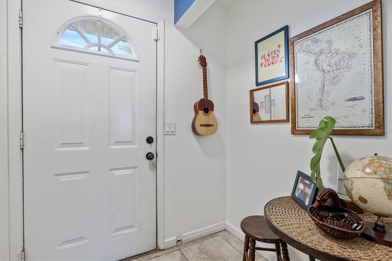 903 Byron Ln, Sarasota, FL 34243