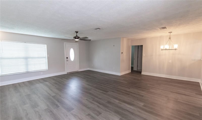 4710 W Price Ave, Tampa, FL 33606
