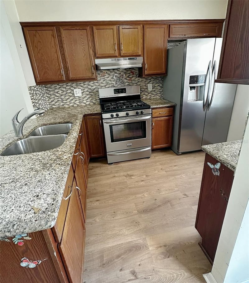 1279 Mission Hills Blvd, Clearwater, FL 33759