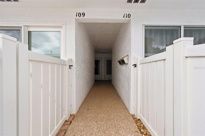 1655 S Highland Ave #B110, Clearwater, FL 33756