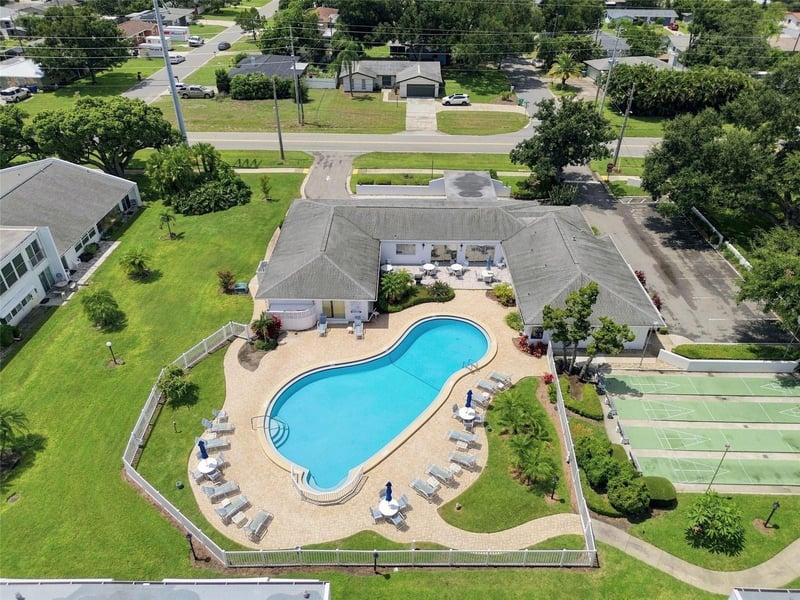 1655 S Highland Ave #B110, Clearwater, FL 33756