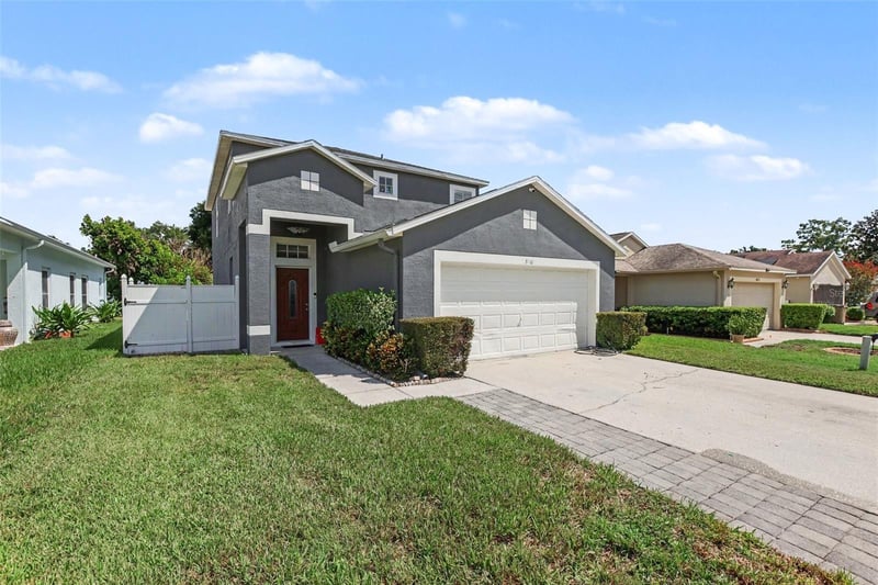 8910 Bridgeford Oaks Dr, Temple Terrace, FL 33637