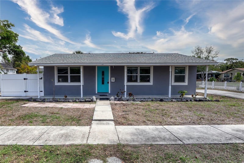 116 44th St S, St Petersburg, FL 33711