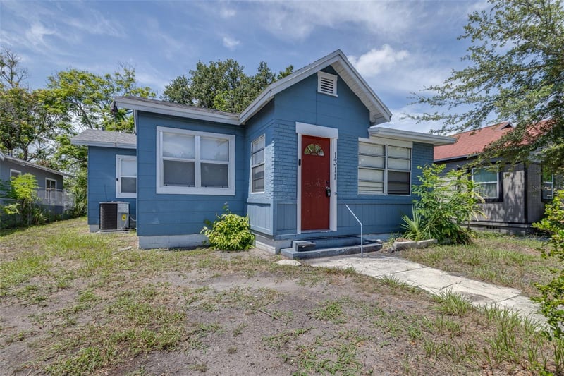 1311 Prescott St S, St Petersburg, FL 33712