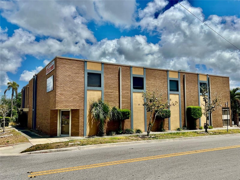 1253 Park St, Clearwater, FL 33756