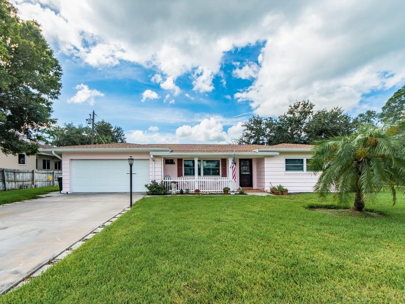 63 Nicholas Dr, Dunedin, FL 34698