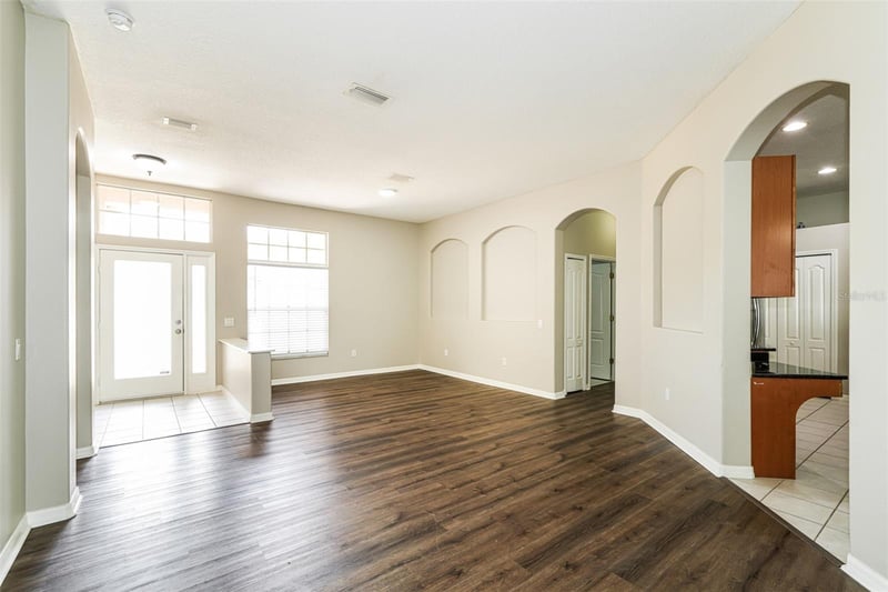4320 Balington Dr, Valrico, FL 33596