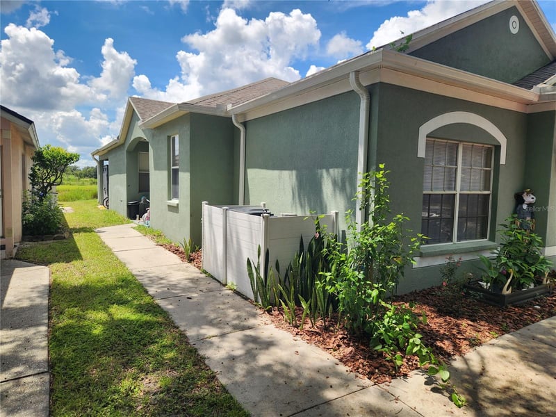 6210 Kiteridge Dr, Lithia, FL 33547