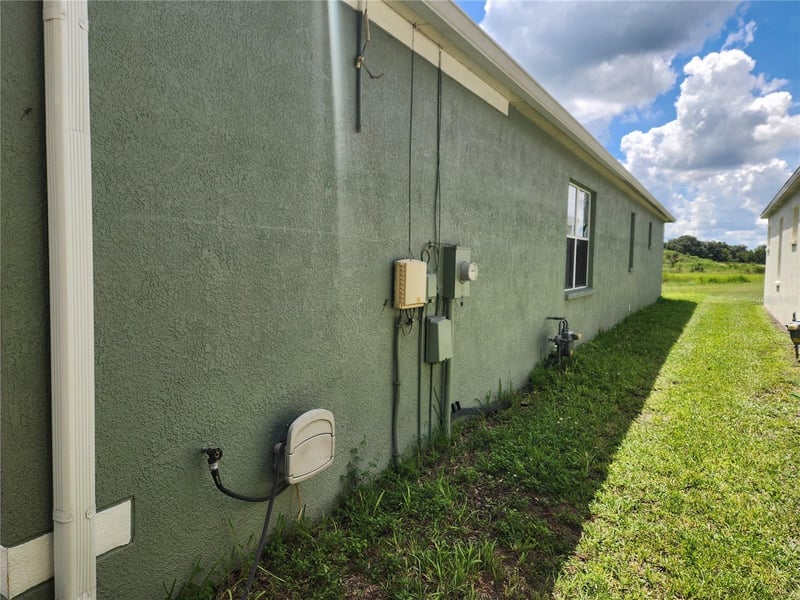6210 Kiteridge Dr, Lithia, FL 33547