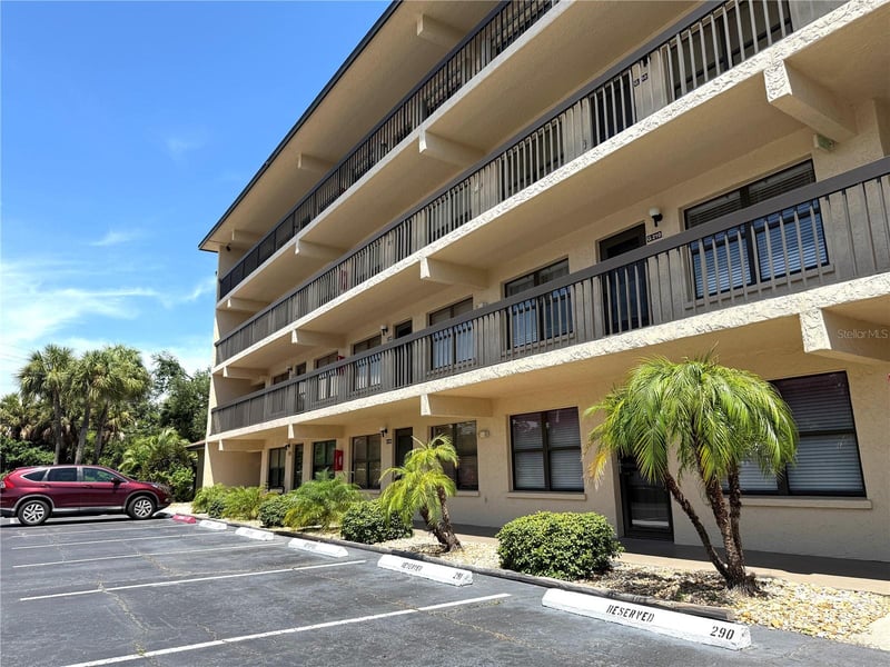 625 30th Ave W #G109, Bradenton, FL 34205