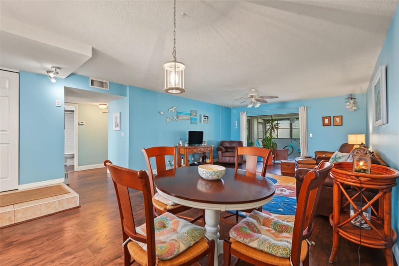 9543 86th Ave #9543, Seminole, FL 33777