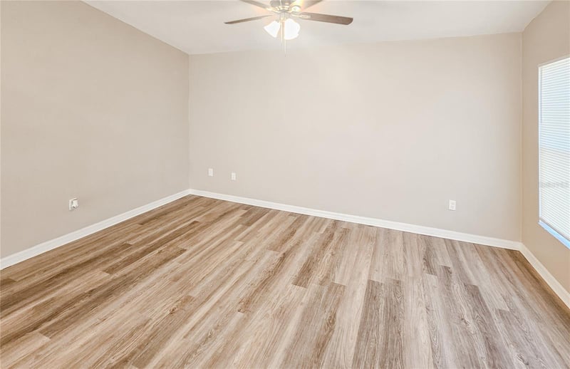 1013 E Eskimo Ave, Tampa, FL 33604