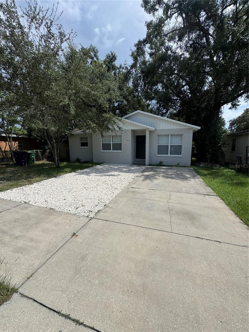 1013 E Eskimo Ave, Tampa, FL 33604